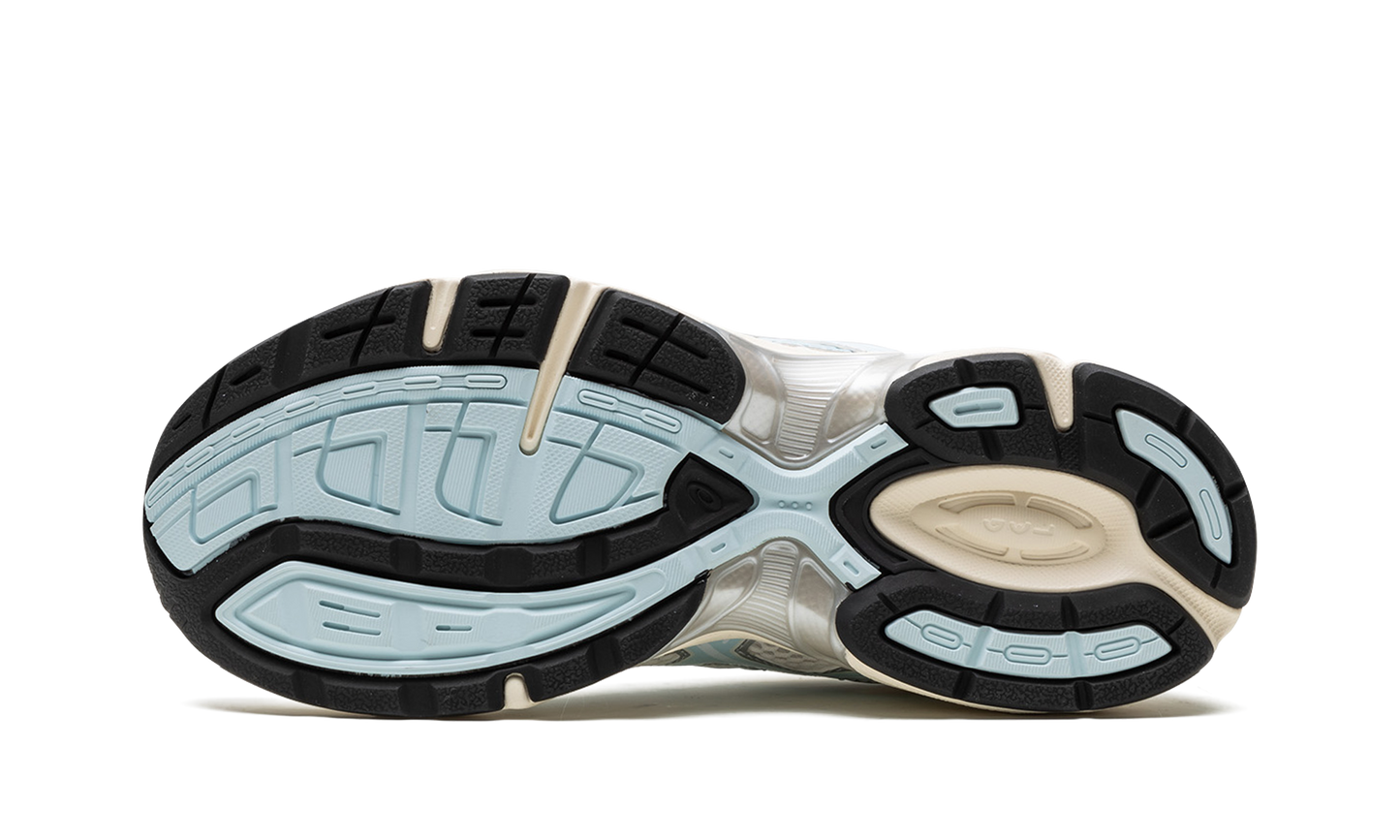 Gel-1130 "Kith Cream Starlight Blue" 1201A956 101