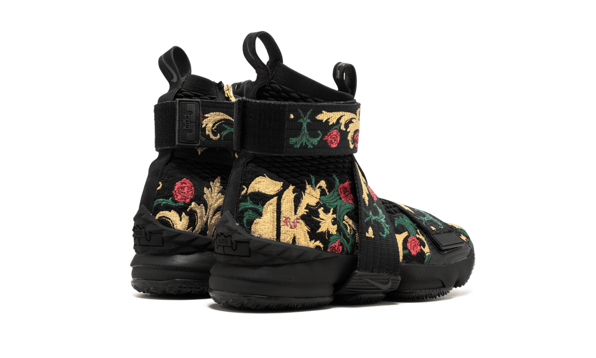 Lebron 15 Lif "King's Crown"