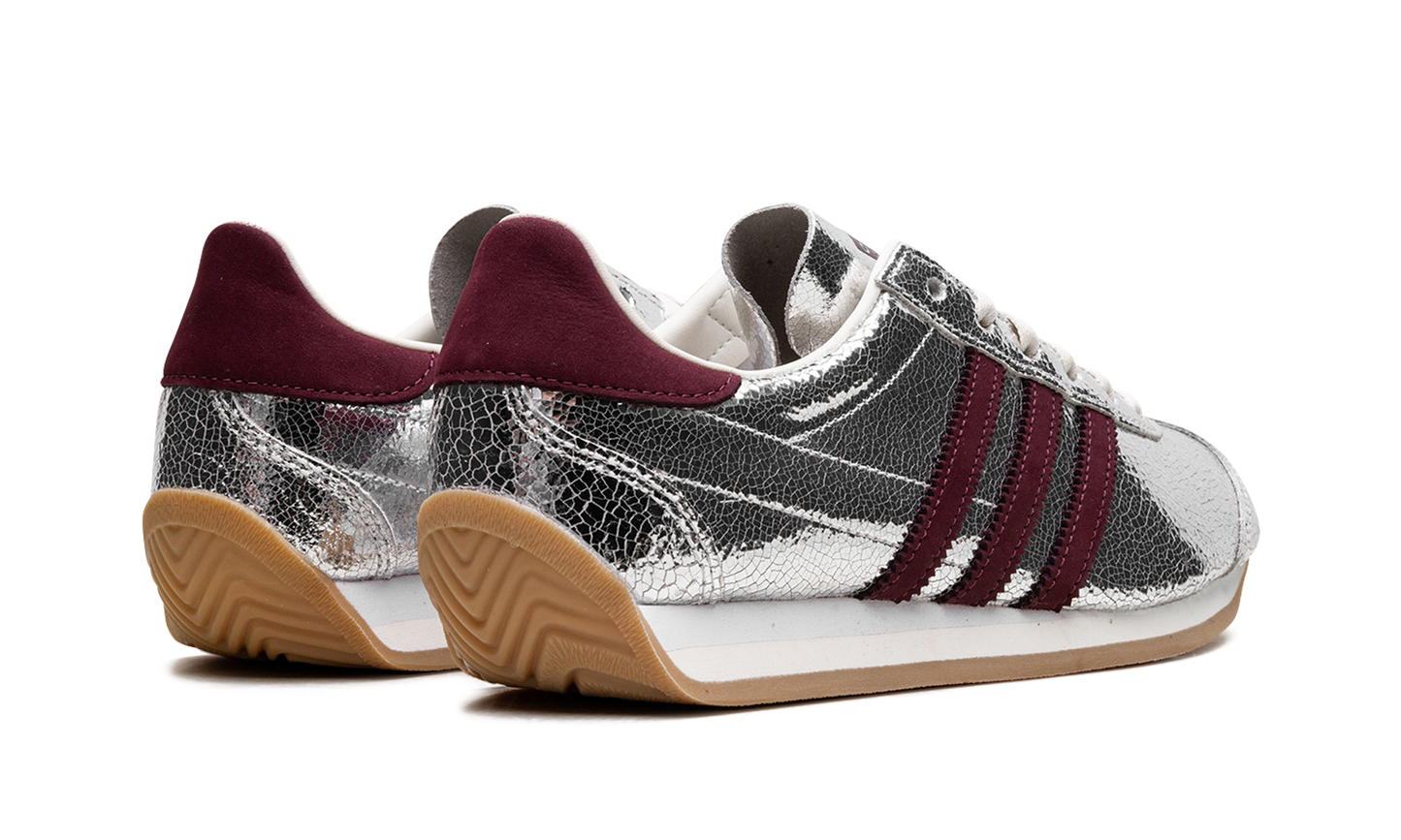 Country OG WMNS "Silver Metallic Maroon" JQ5111