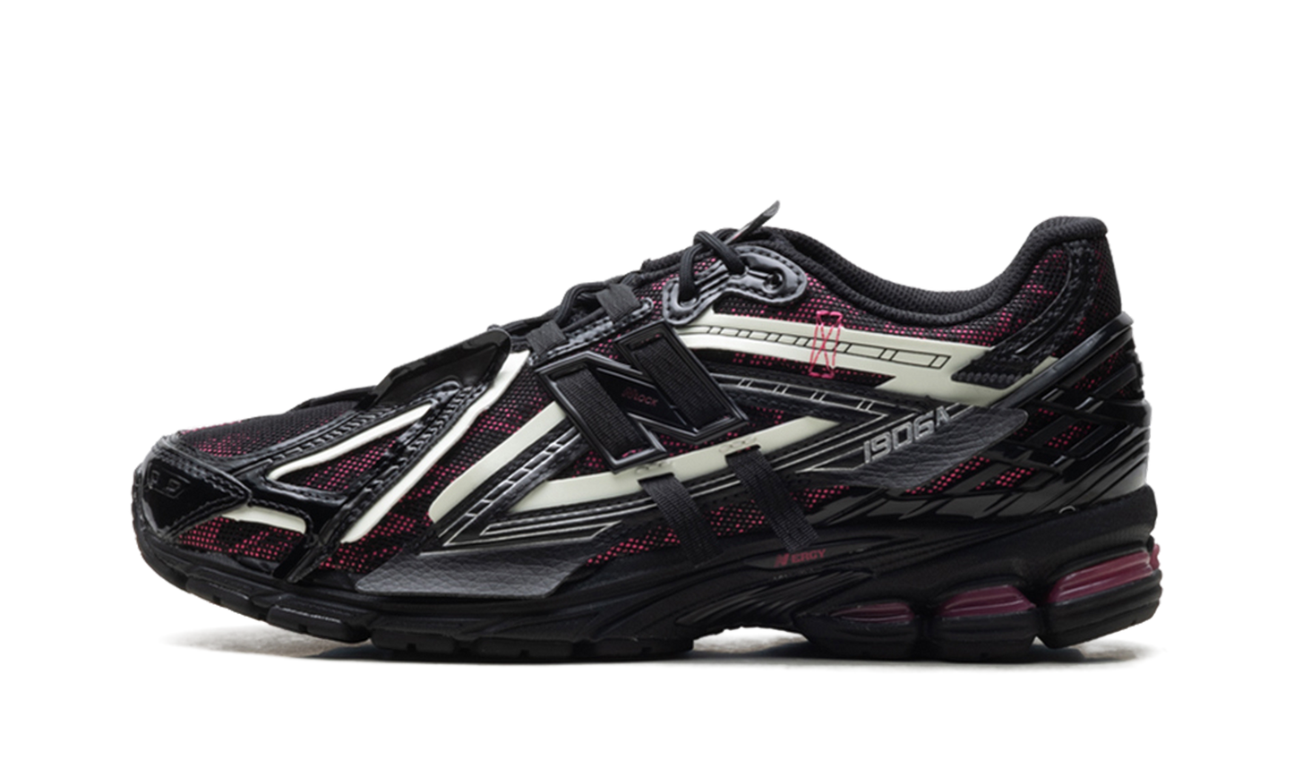 1906A "Black Drogon Berry" U1906AD