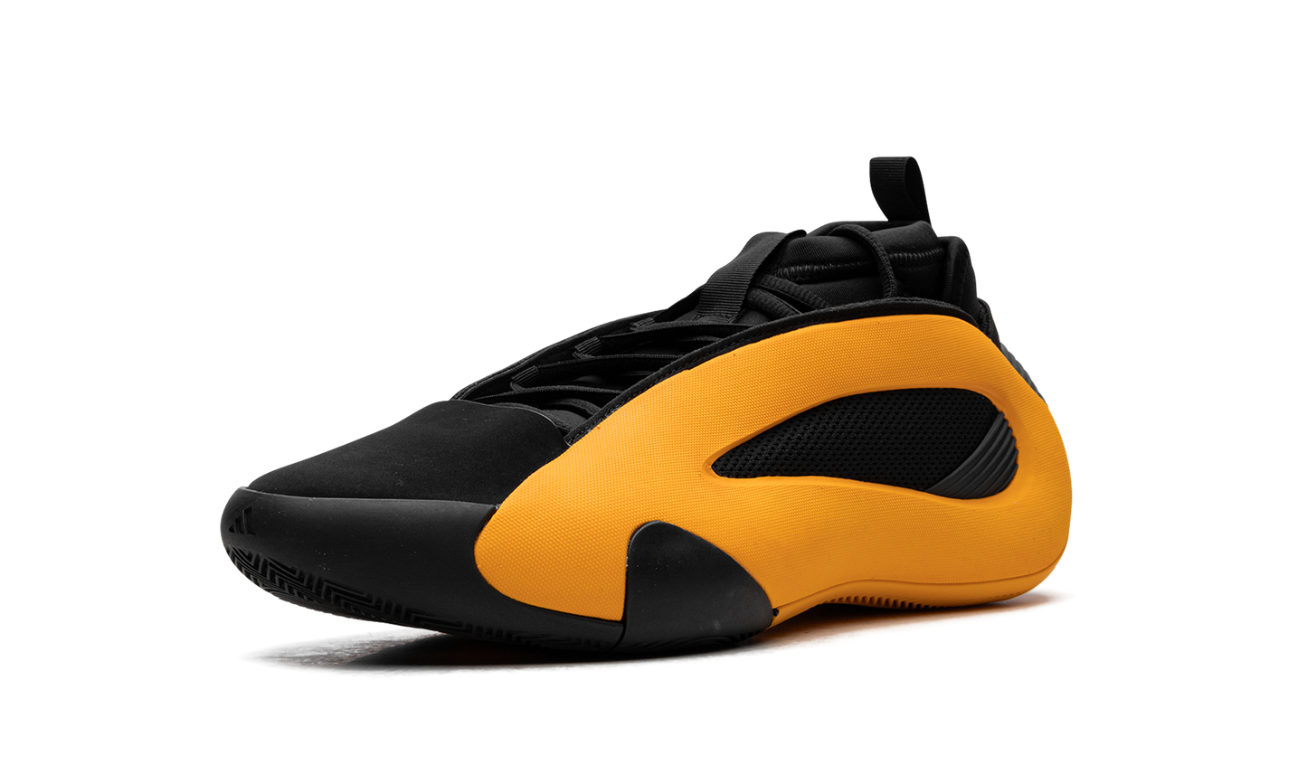 Harden Vol. 8 "Black / Yellow" IG6589