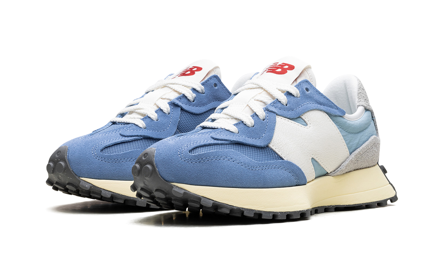 327 "BLUE LAGUNA" U327WRA