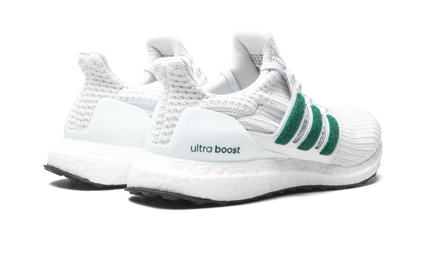 UltraBoost 4.0 DNA FY9338