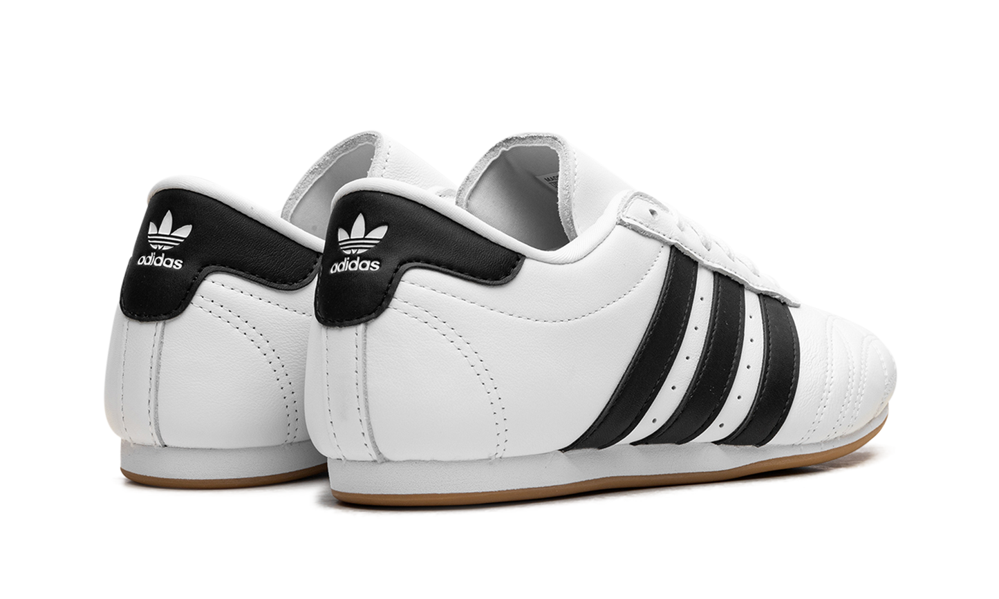 Taekwondo WMNS "Cloud White Core Black Gum" JS1194