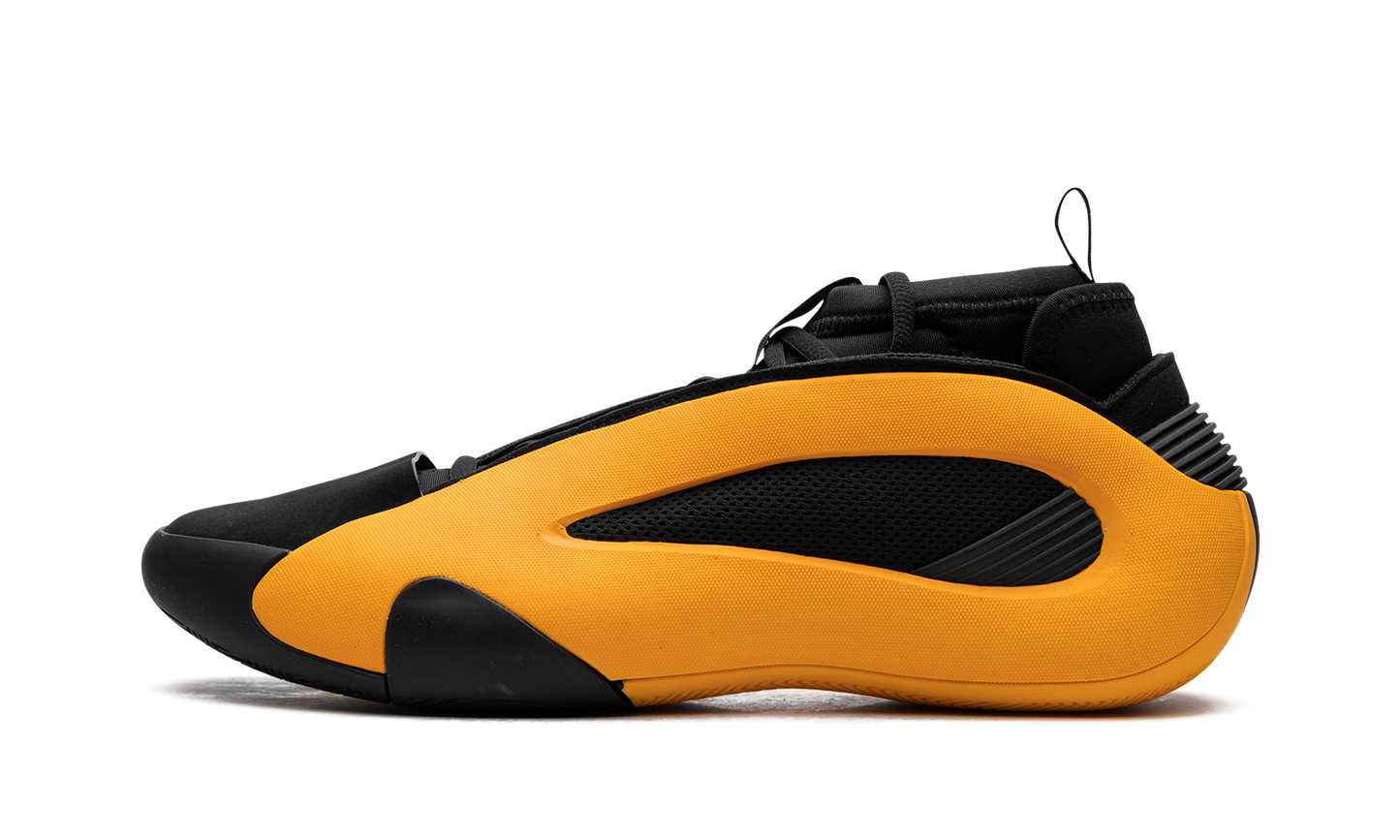 Harden Vol. 8 "Black / Yellow" IG6589