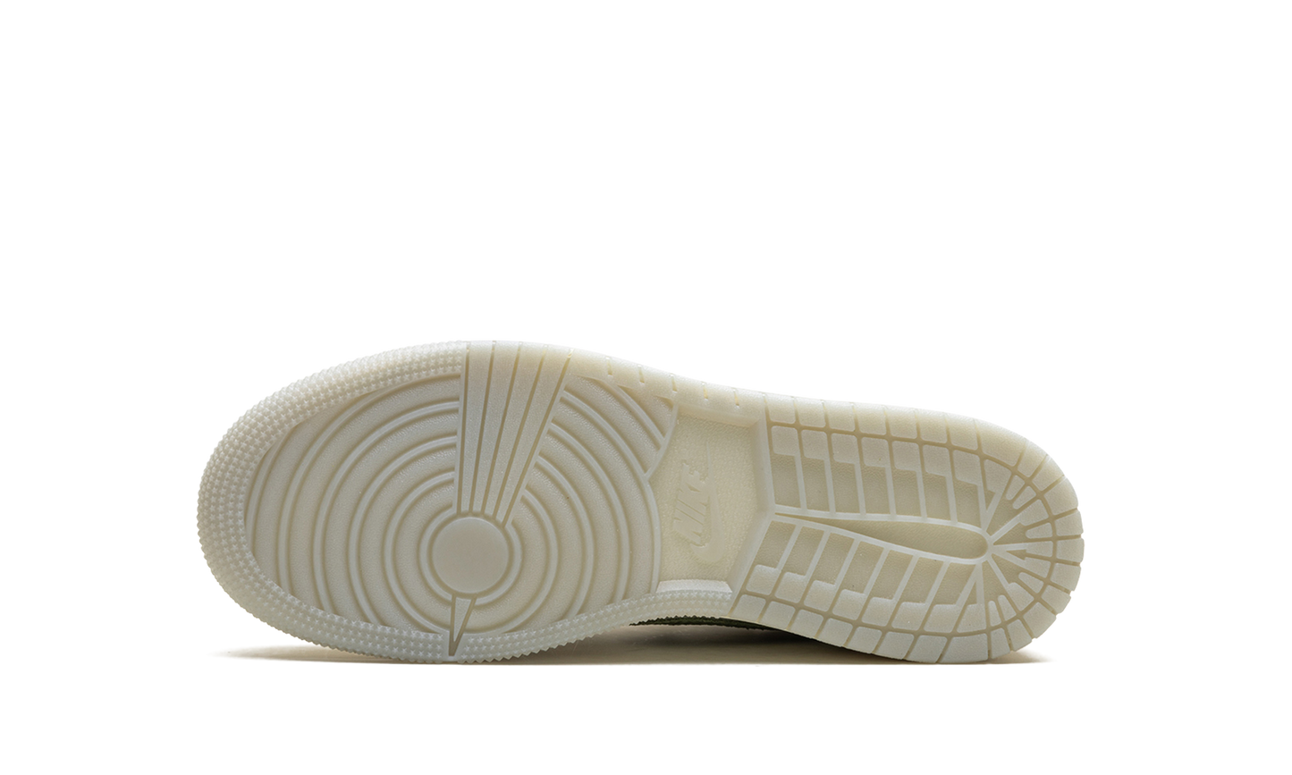 Air Jordan 1 Low GS "Year of the Dragon" FQ6593 100