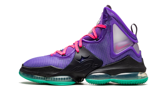 LeBron 19 "DJ Bron" CZ0203 500