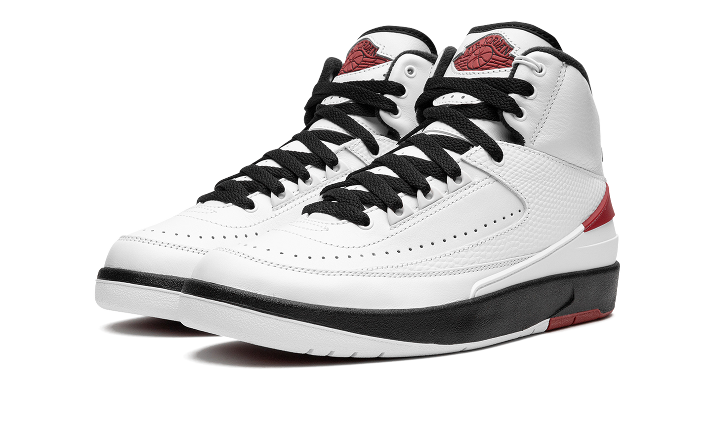 Jordan 2 Retro WMNS "Chicago (2022)" DX4400 106