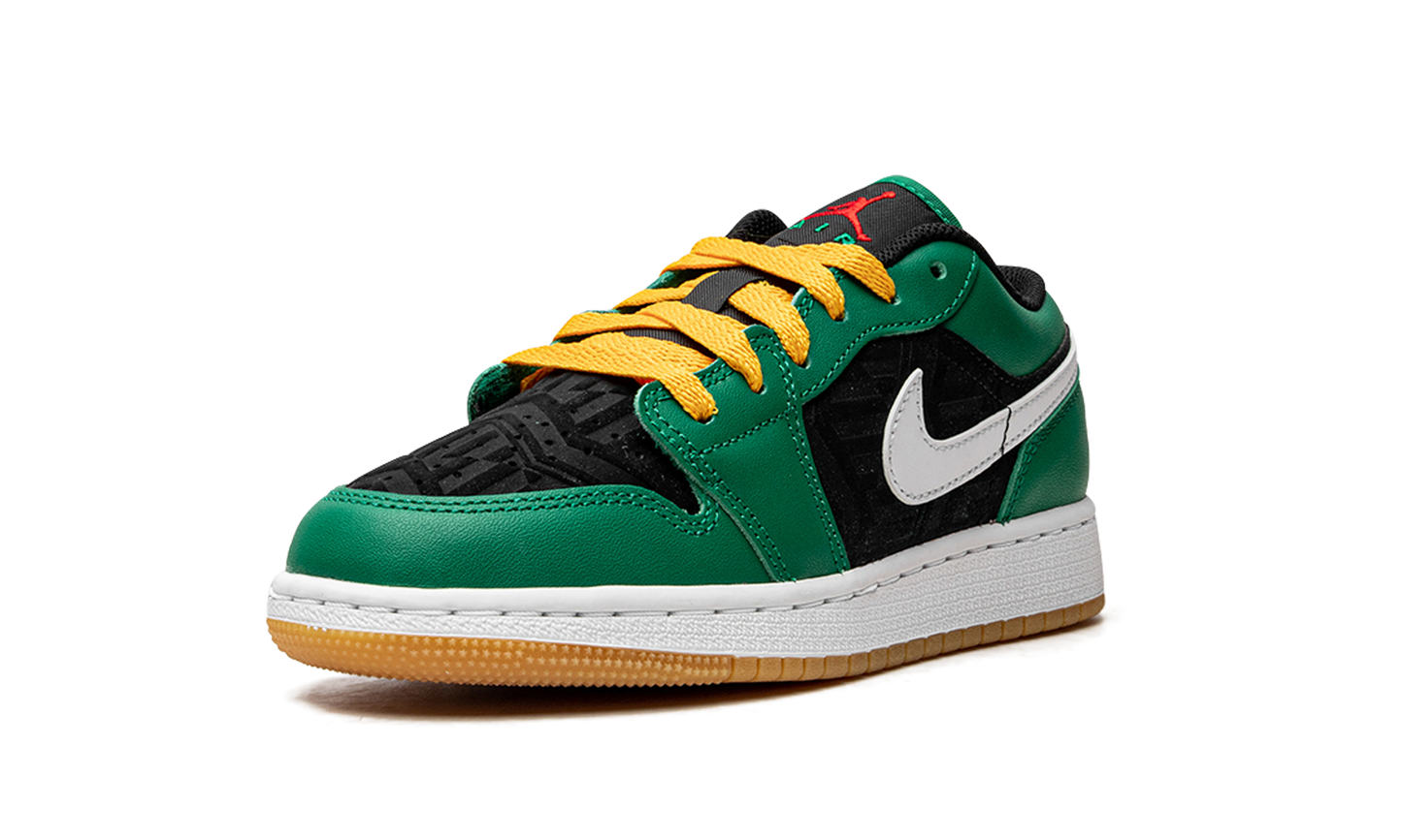 Air Jordan 1 Low SE GS "Christmas" DQ8421 300