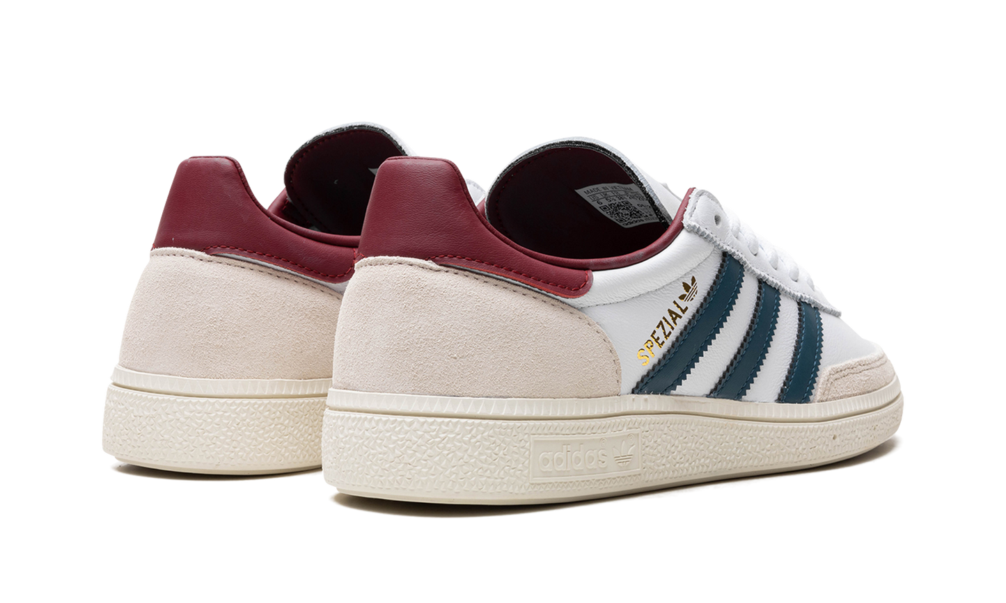 Handball Spezial "White Arctic Night" IF3742