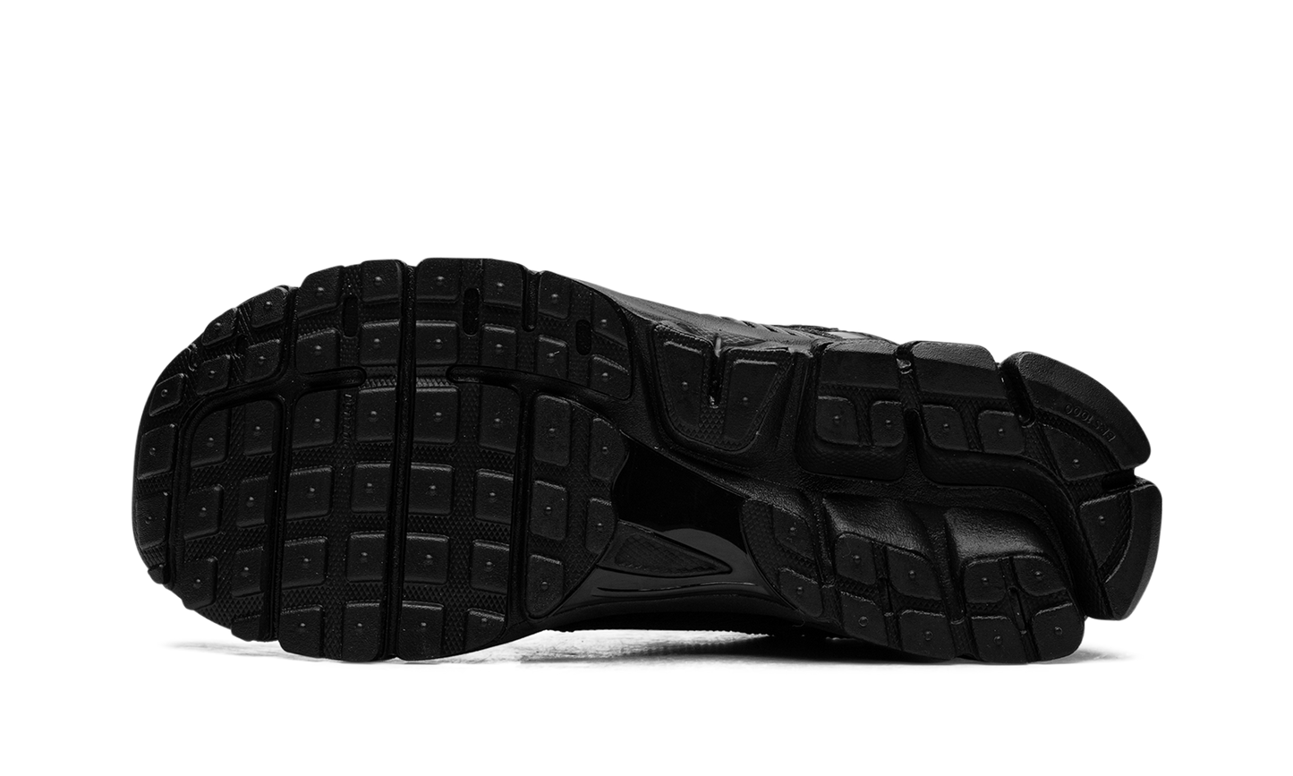 Zoom Vomero 5 "Dover Street Market - 20th Anniversary" FZ3313 001