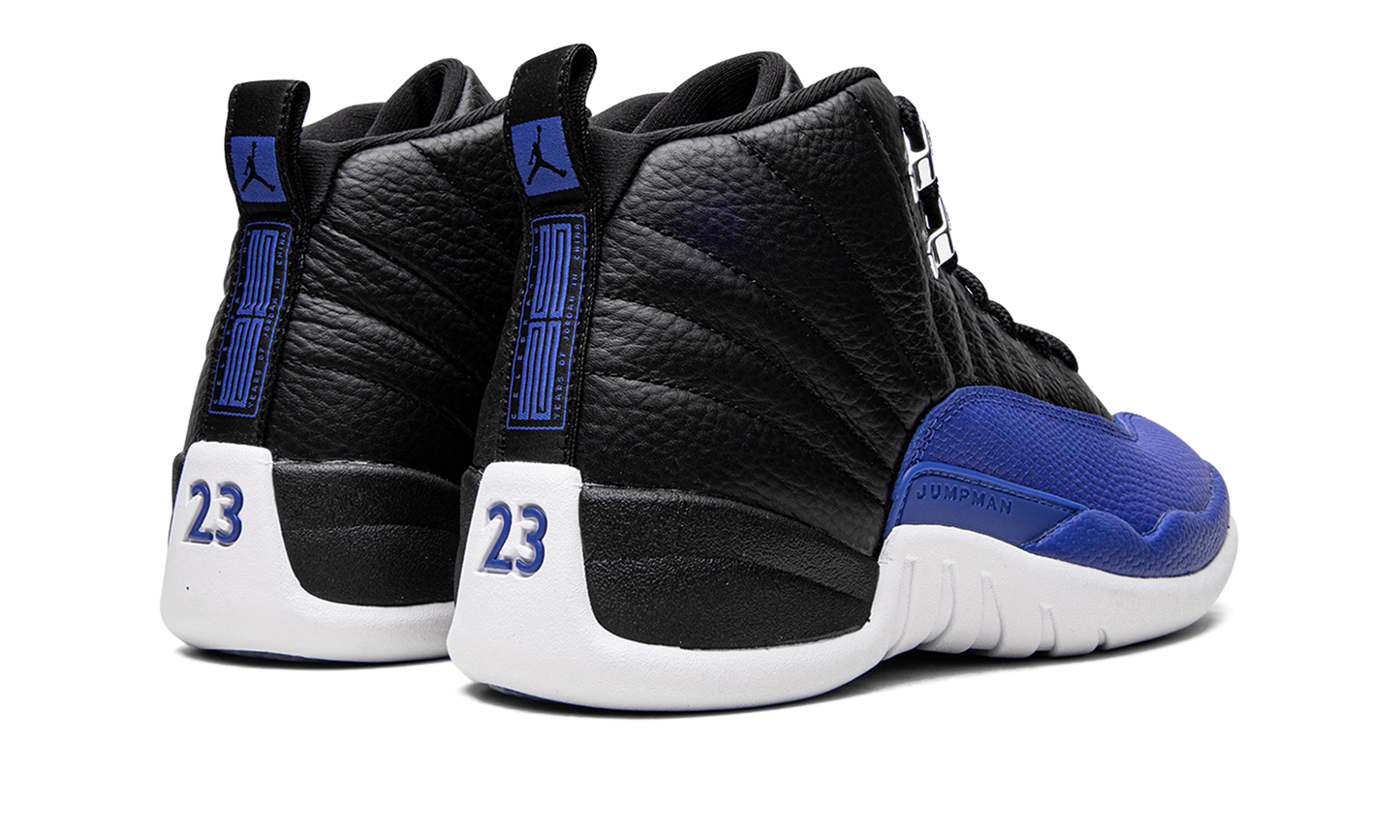 AIR JORDAN 12 WMNS "Hyper Royal" AO6068 004