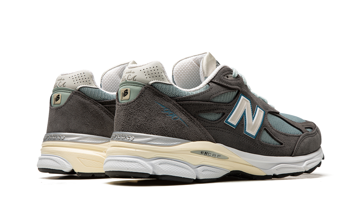 990 v3 "Kith - Steel Blue / Grey" M990KS3