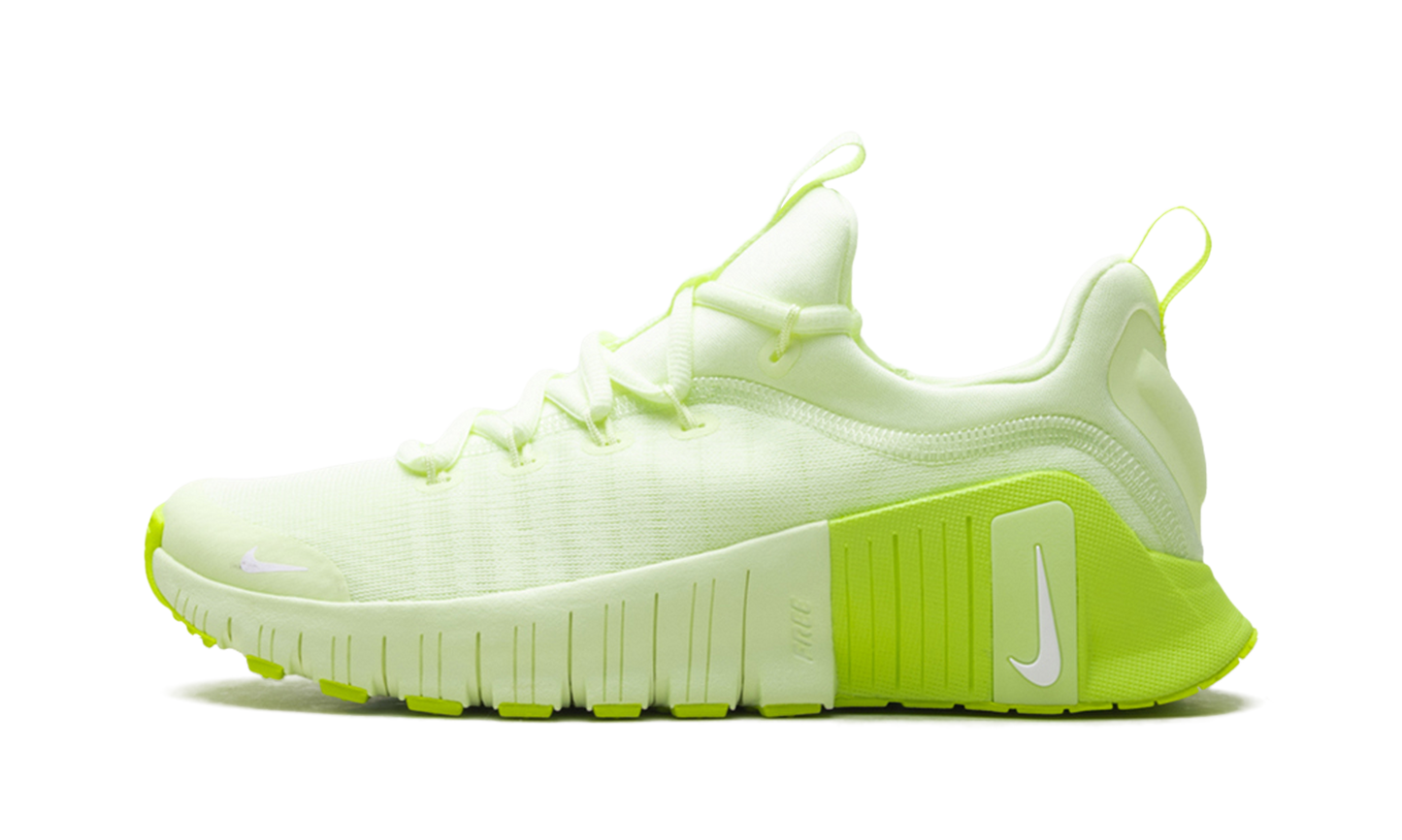 Free Metcon 6 WMNS "Volt Glow" FJ7126 702