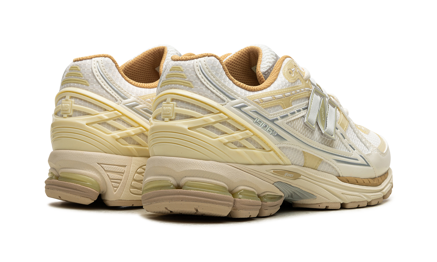 1906N "Lunar New Year - Sea Salt" M1906NLY