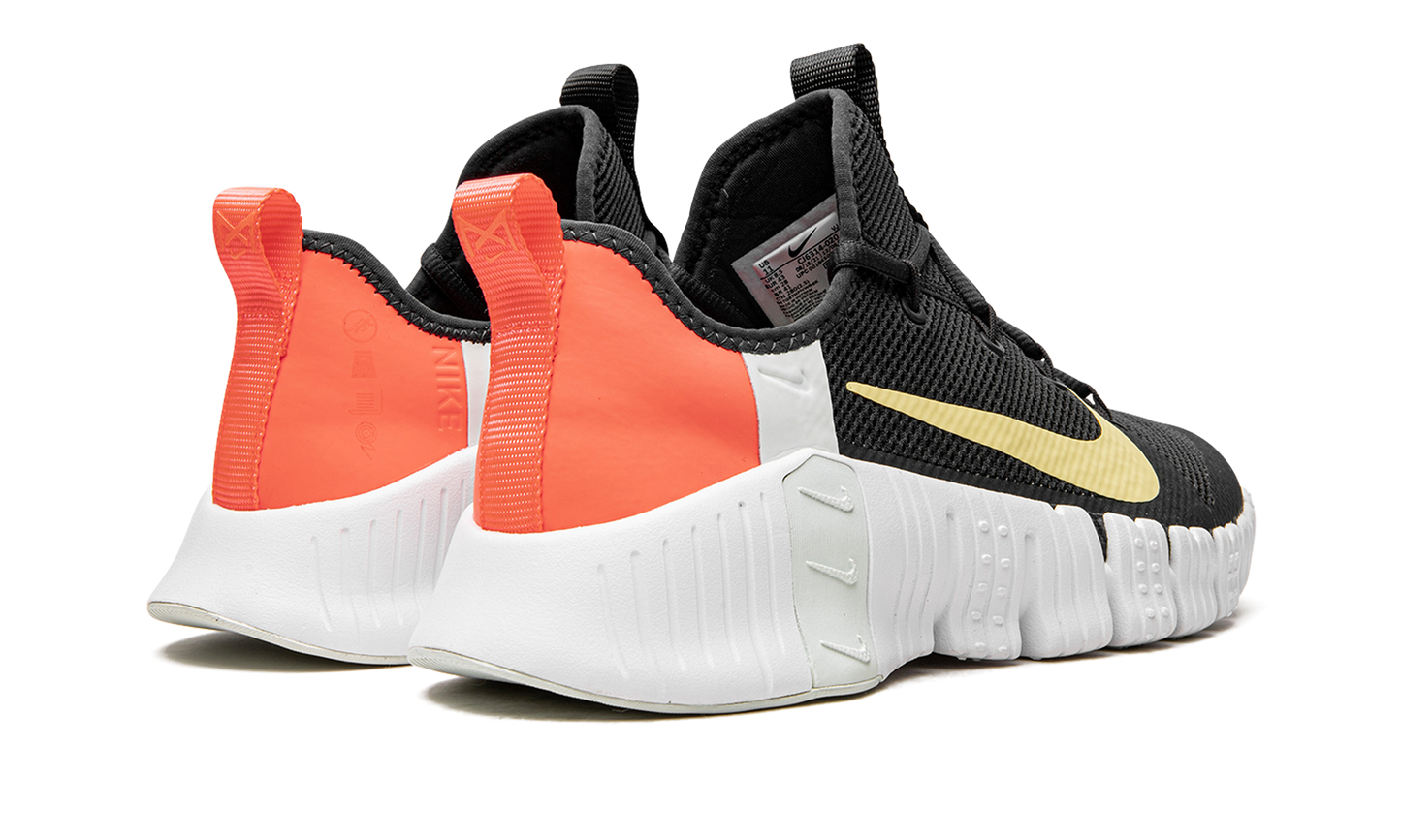 FREE METCON 3 MNS WMNS "Black" CJ6314 020