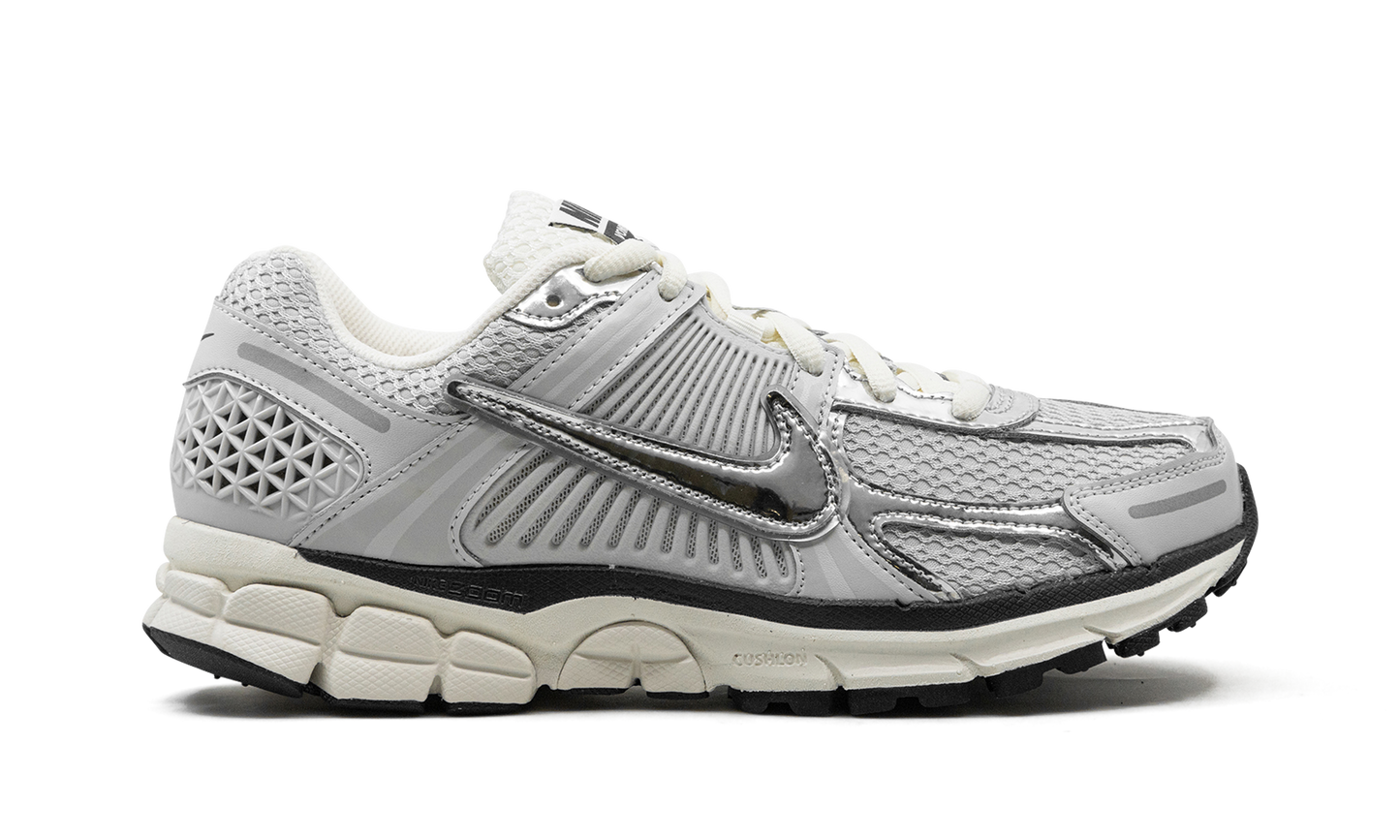 Zoom Vomero 5 "Chrome" HJ3758 001