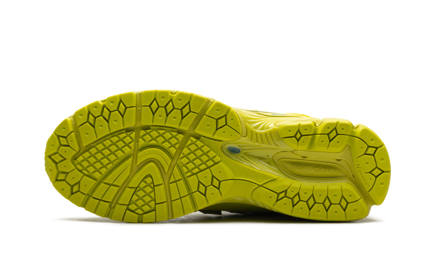 1906R "Polka Dot Pack Volt" M1906RPG