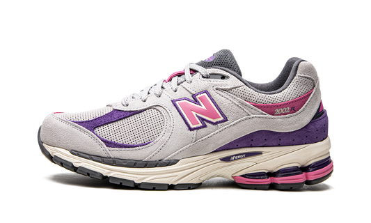 2002R "Rain Cloud" M2002RWB