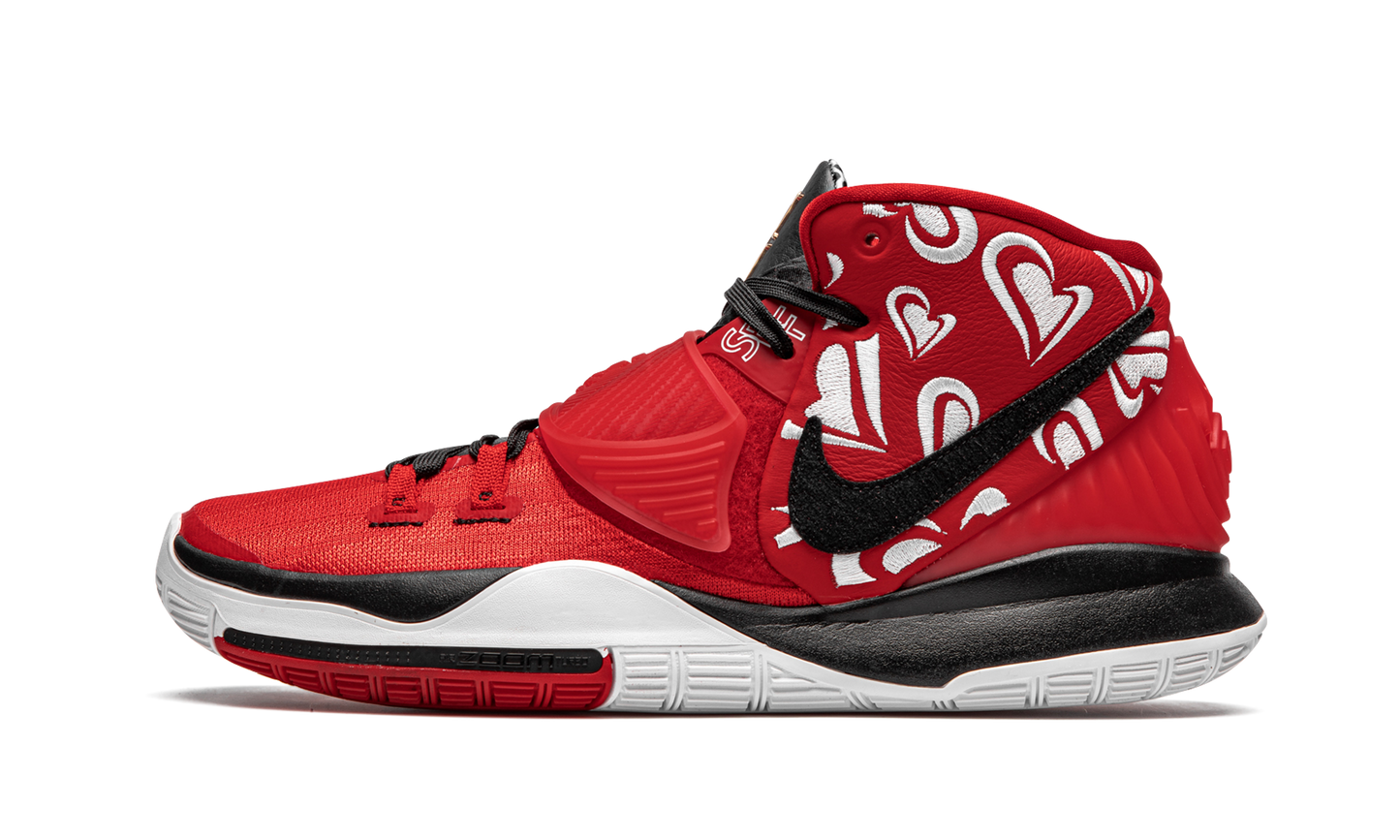 Kyrie 6 SR "Sneaker Room - Mom"
