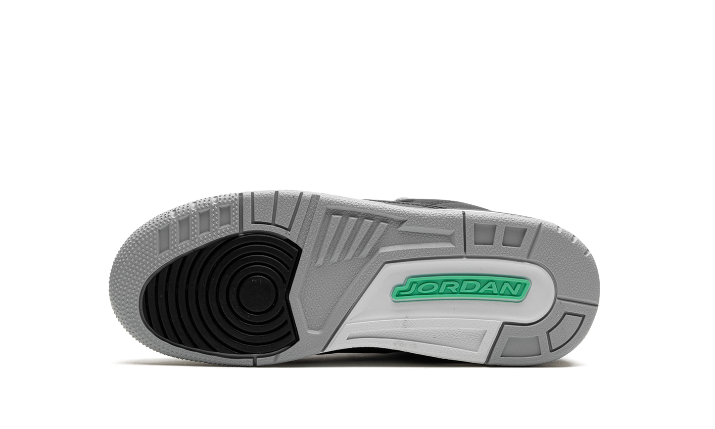 Air Jordan 3 GS "Green Glow" DM0967 031