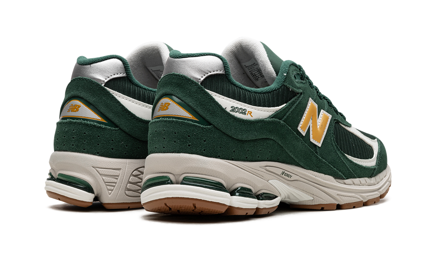 2002R "ASOS Exclusive Green" M2002RAC