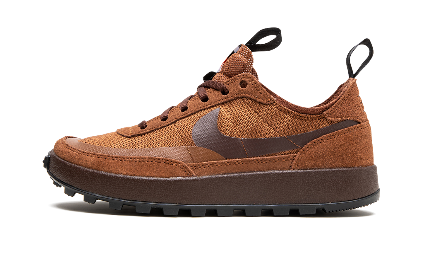 GENERAL PURPOSE SHOE WMNS "Tom Sachs - Field Brown" DA6672 201