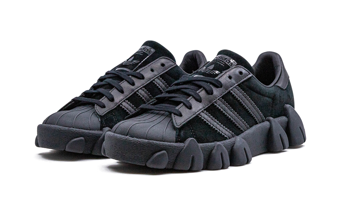 SUPERSTAR 80S MNS WMNS "Angel Chen Core Black" FY5350