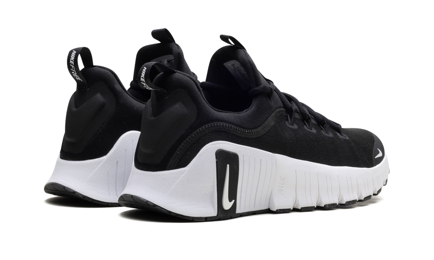 Free Metcon 6 WMNS "Black White" FJ7126 001