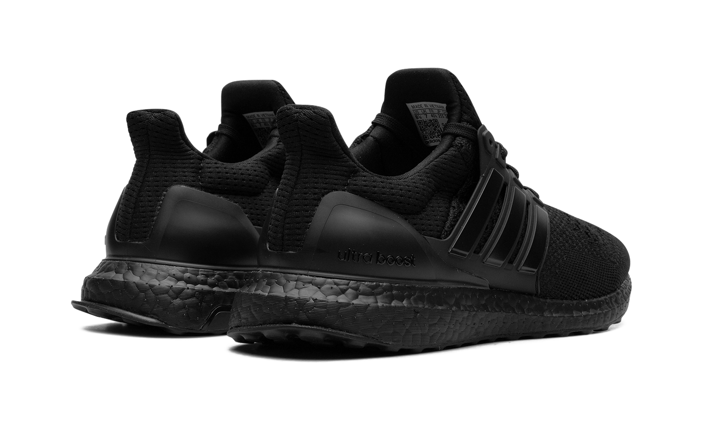 ULTRABOOST 1.0 WMNS "Black" HQ4204