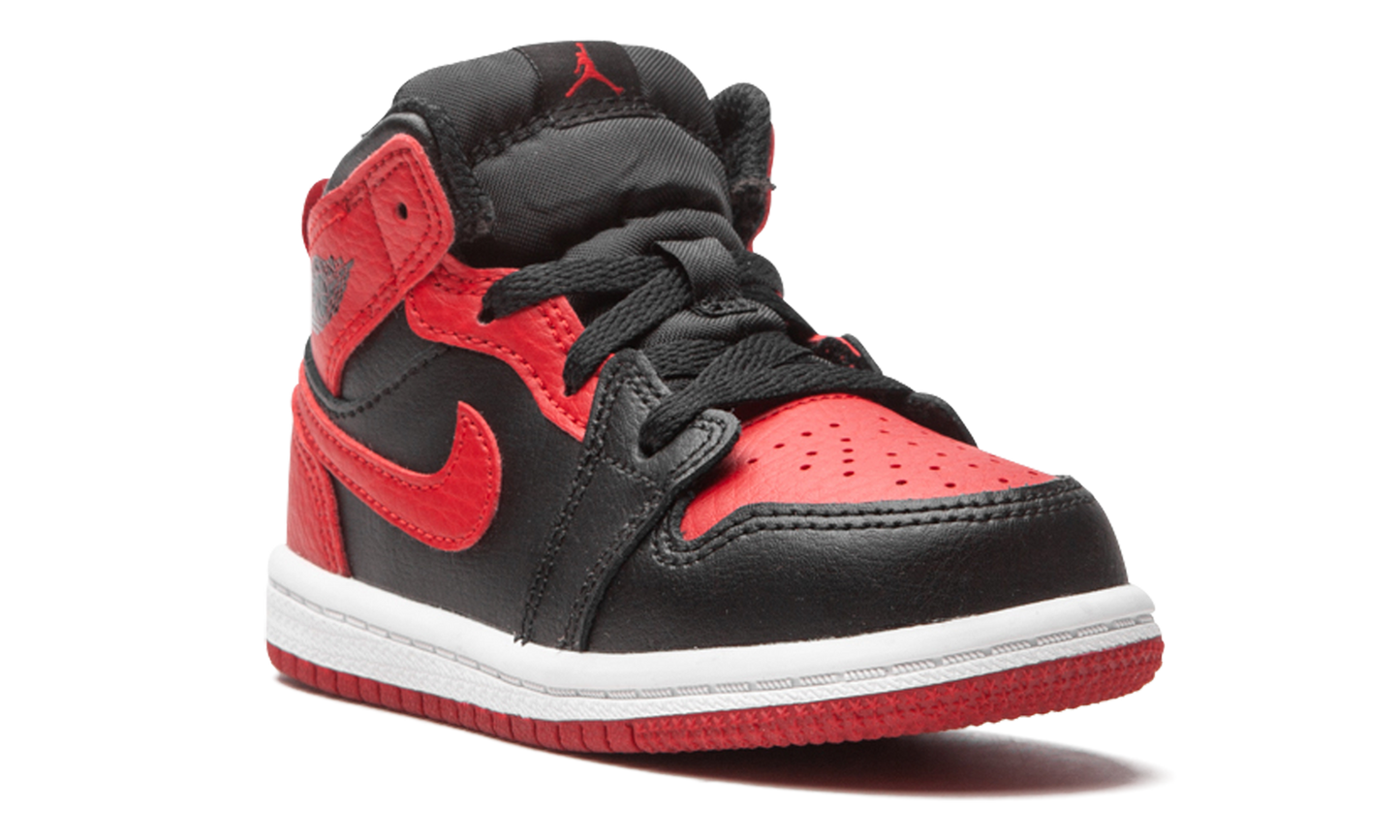 Air Jordan 1 Mid TD "Banned 2020" 640735 074