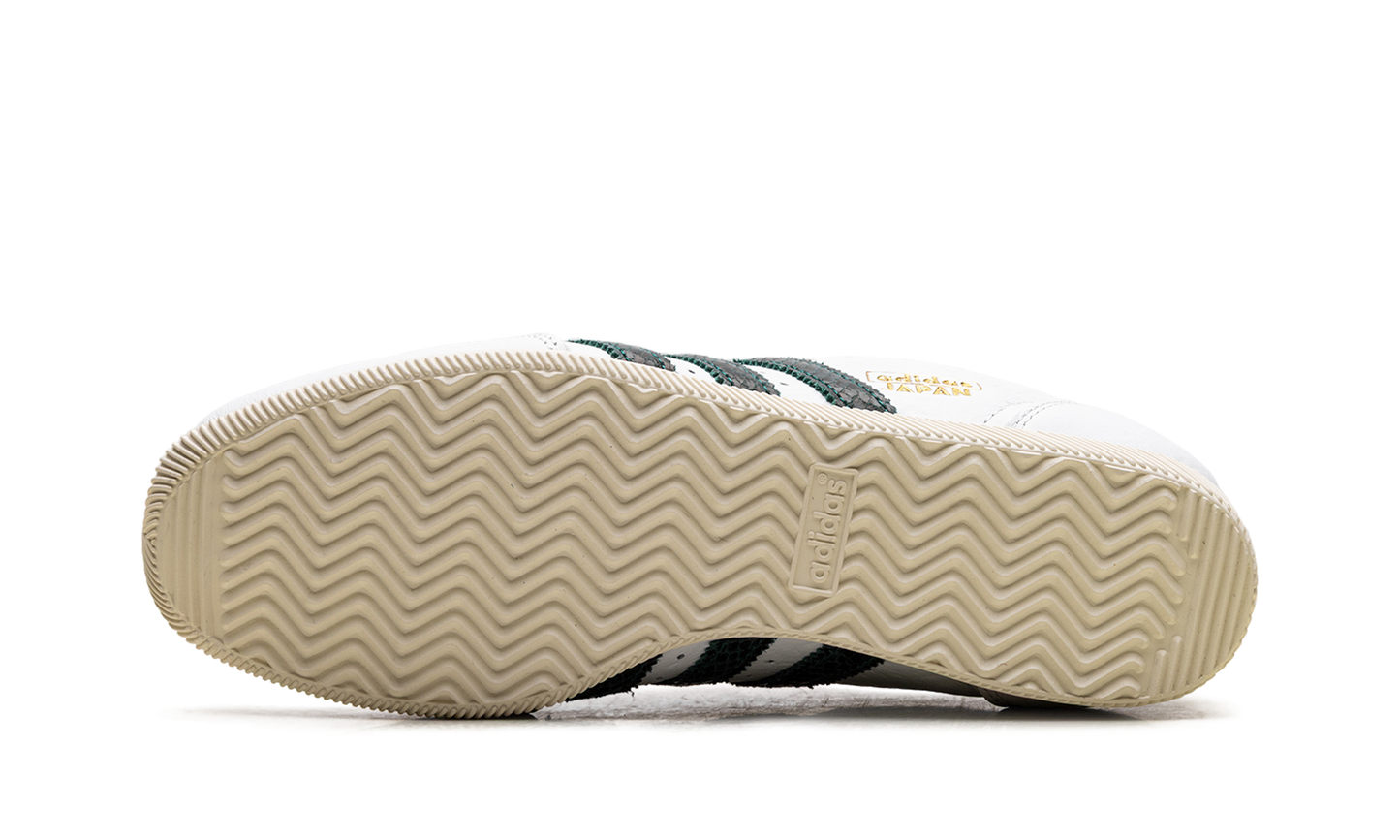 Japan WMNS "Ftw White Collegiate Green" JQ9062