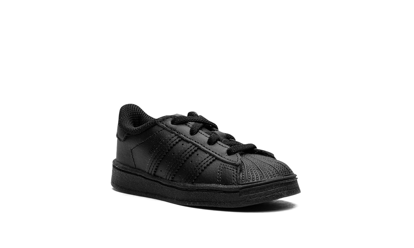 Superstar TD "Triple Black" FU7716