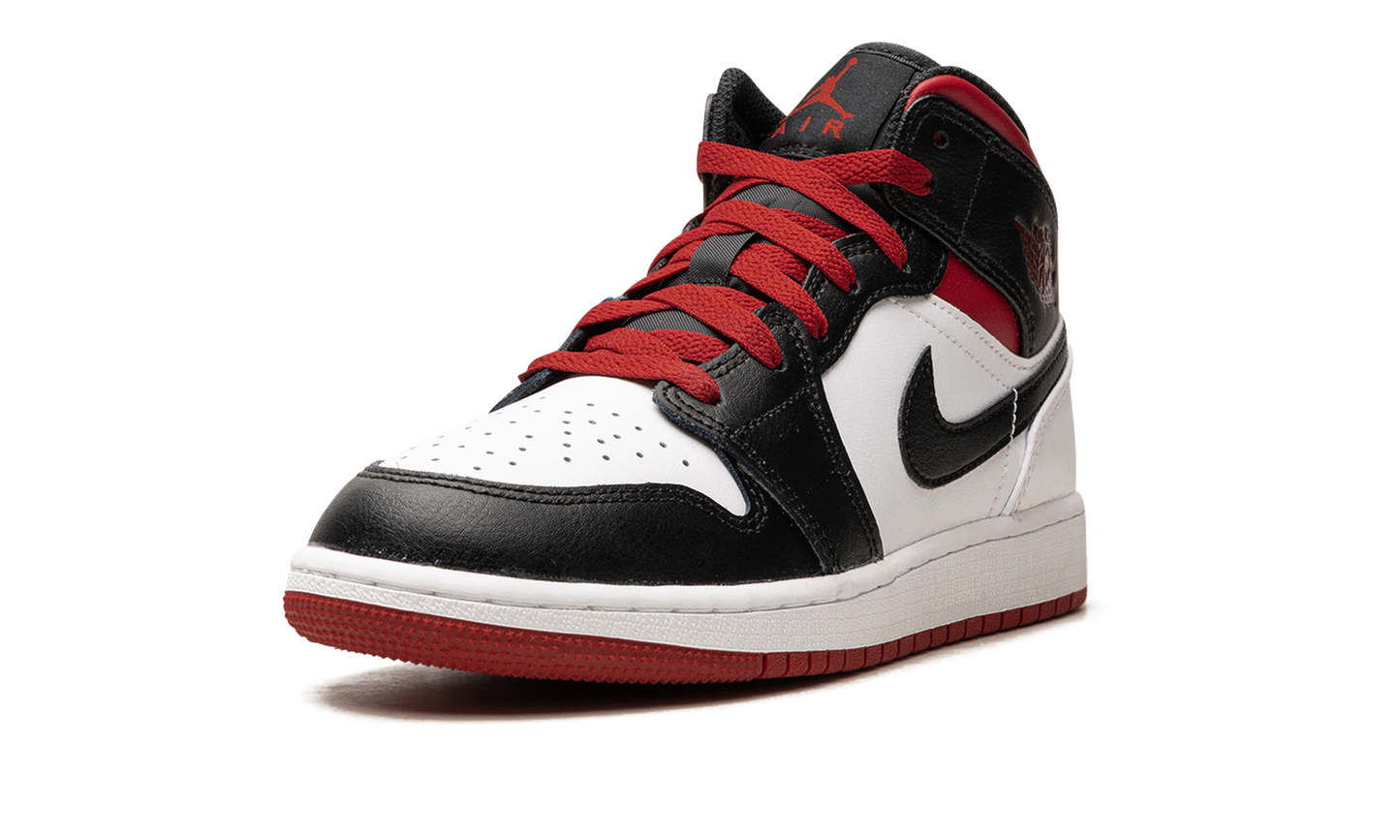 Air Jordan 1 Mid GS "Gym Red Black Toe" DQ8423 106