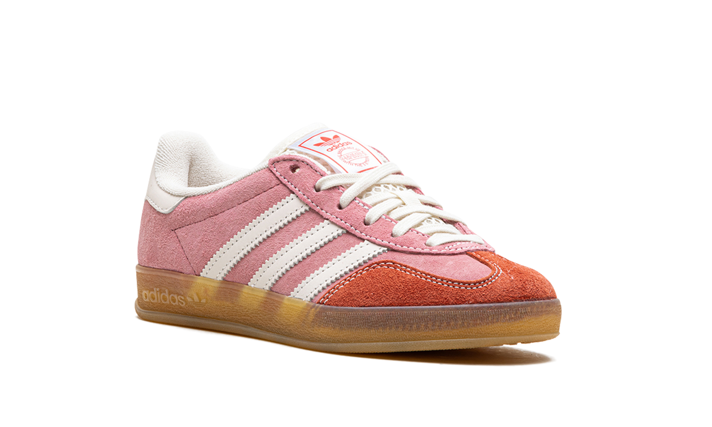 Gazelle Indoor "Laundromat" IH8543