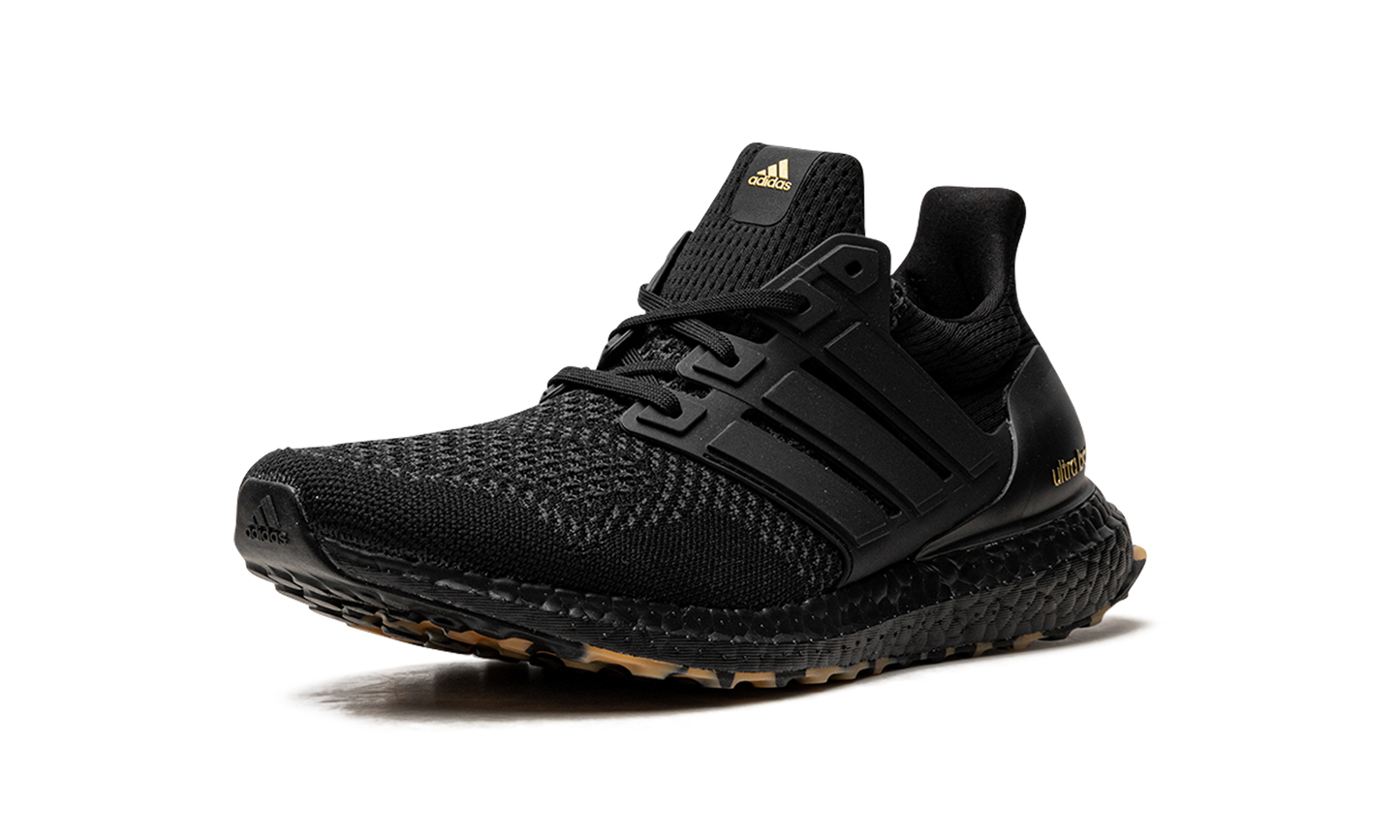 ULTRABOOST 1.0 "Black / Gum Camo Sole" GY9136