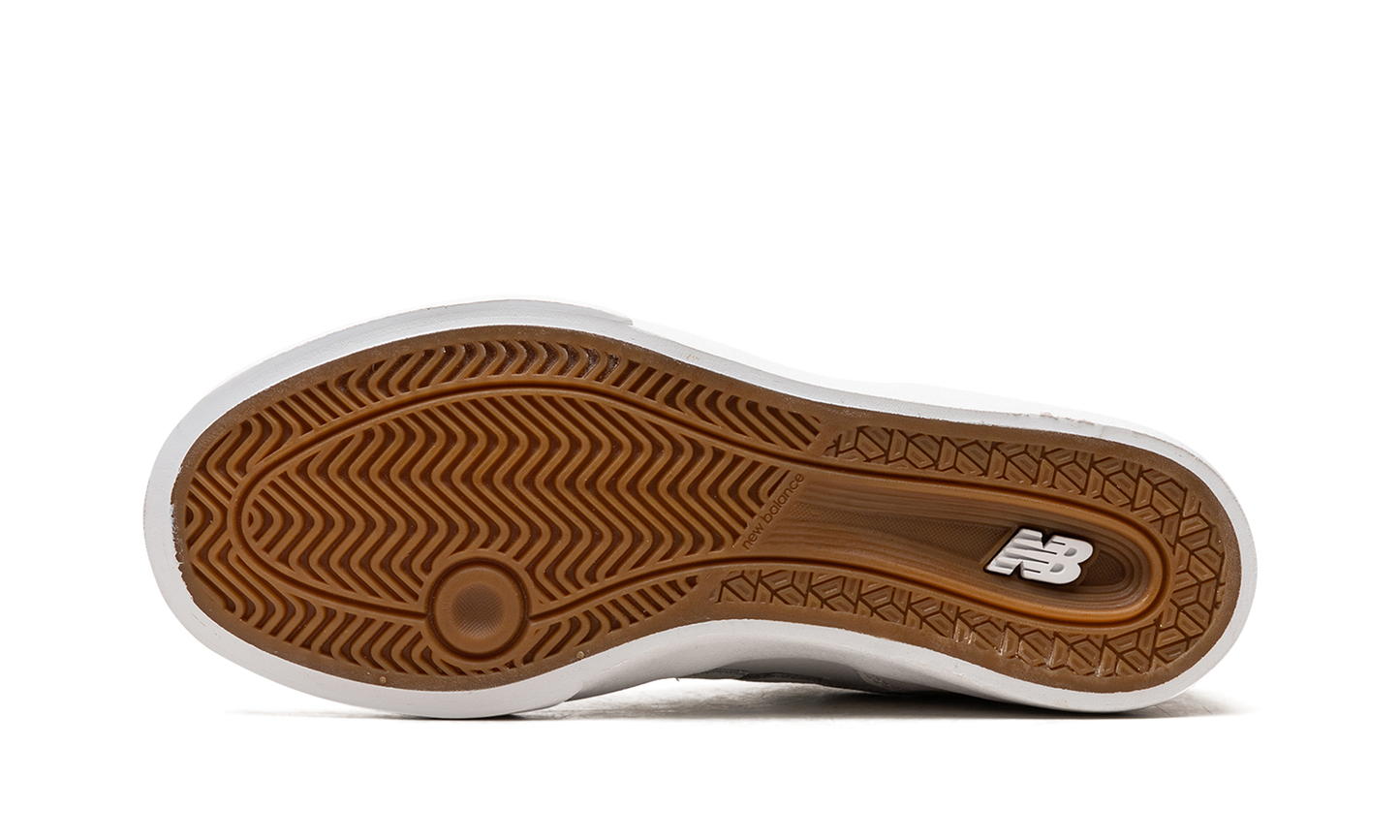 Numeric 574 Vulc "Triple White"