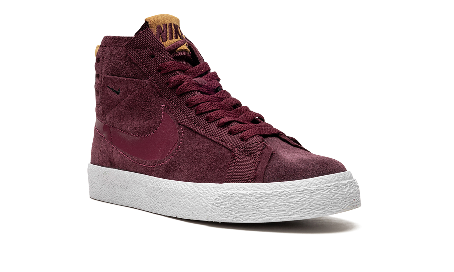SB Blazer Mid "Night Maroon" DV7898 600