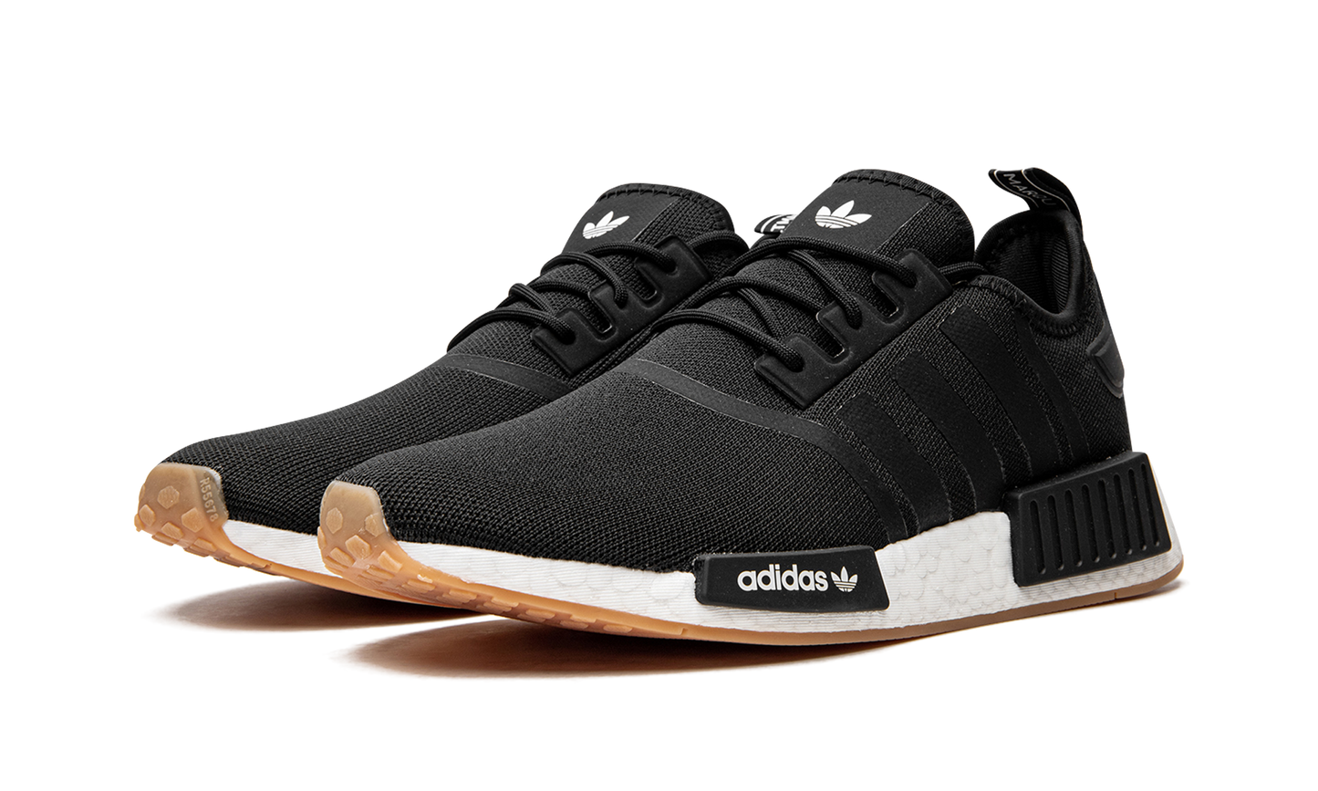 NMD_R1 PRIMEBLUE "BLACK GUM" GZ9257