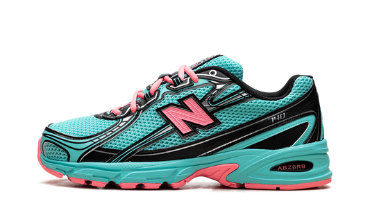 740 "Cyber Jade" U740EG2