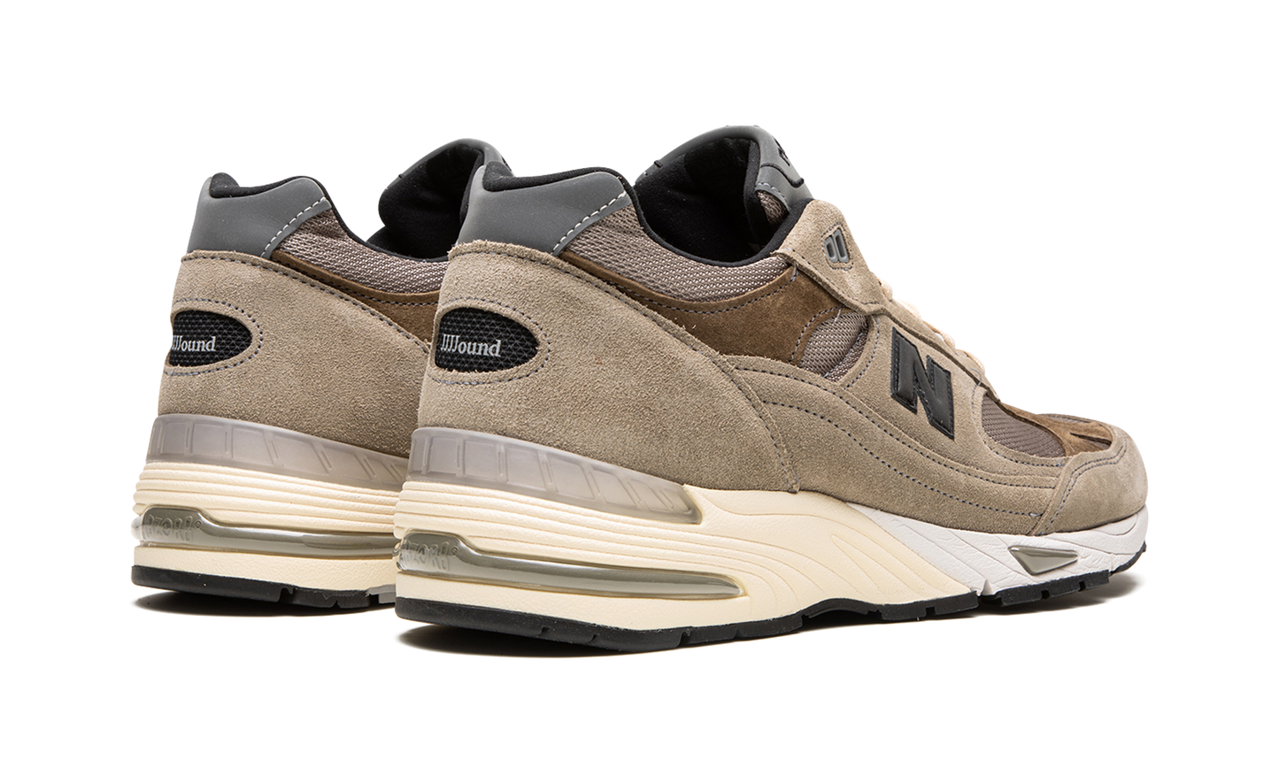 991 "Made in UK - JJJJound - Cobblestone" M991JJA