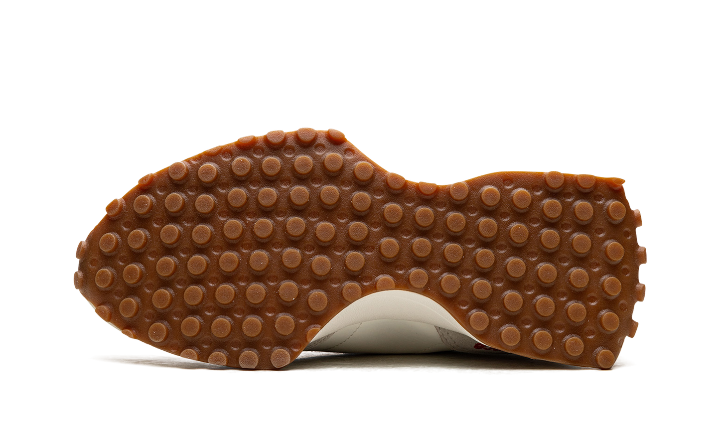 327 WMNS "Moonbeam True Red" WS327GC