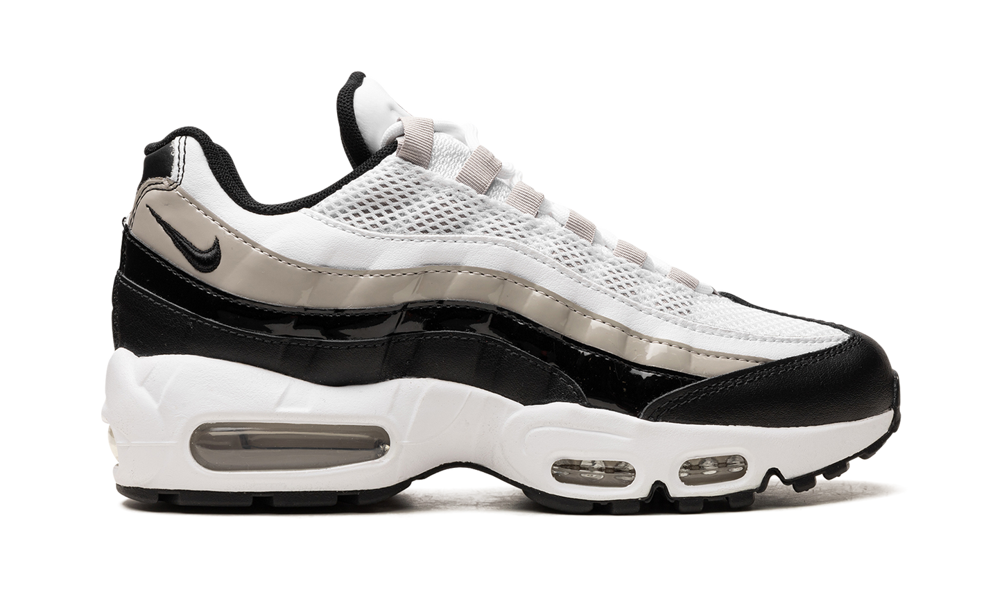 AIR MAX 95 WMNS "Light Iron Ore / Black Patent" DR2550 100