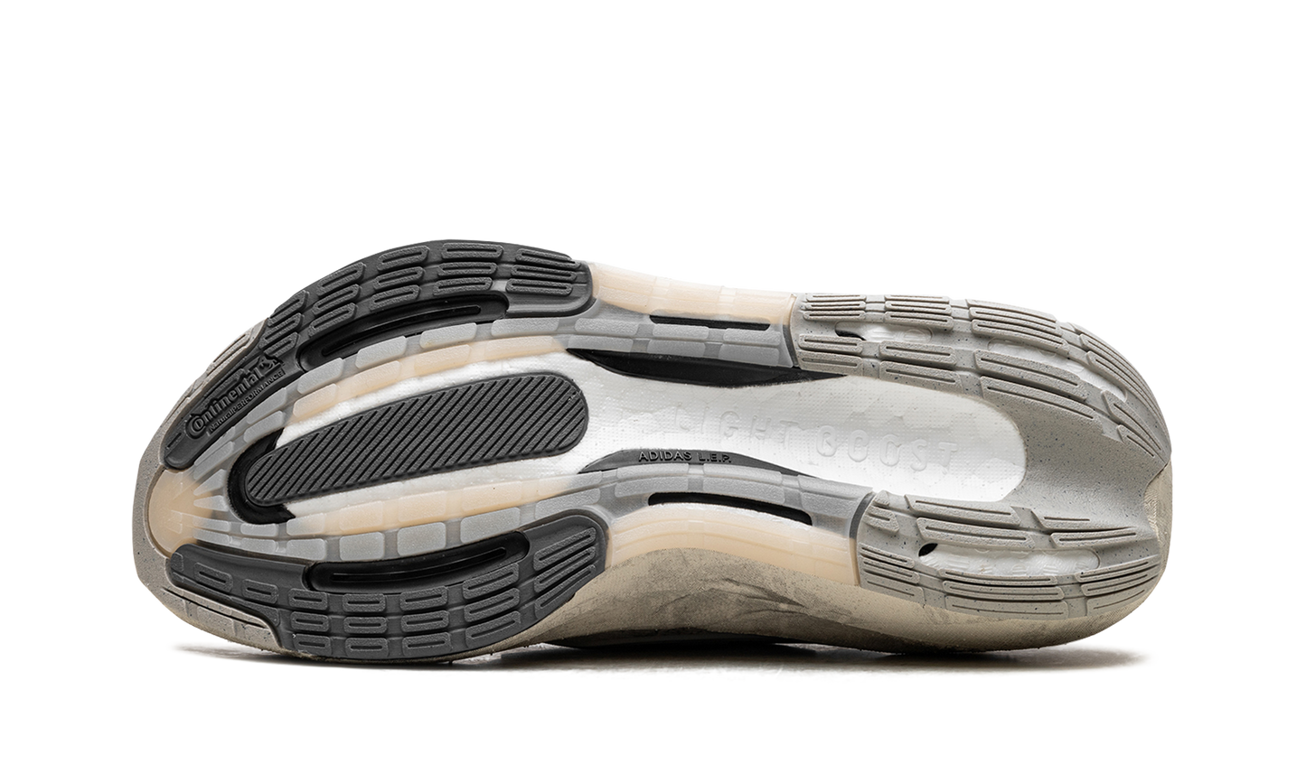 Ultraboost "Beige" IE5978