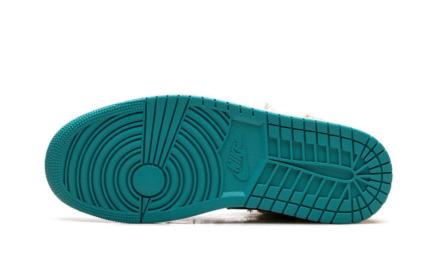 Jordan 1 Low SE WMNS "Wave" HF4983 252