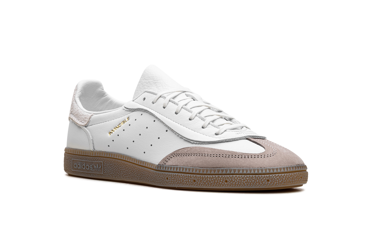 Handball Spezial "Invincible - Crystal White Grey" JQ2376