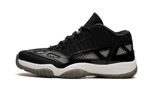 Air Jordan 11 Low IE "Black/White" 919712 001