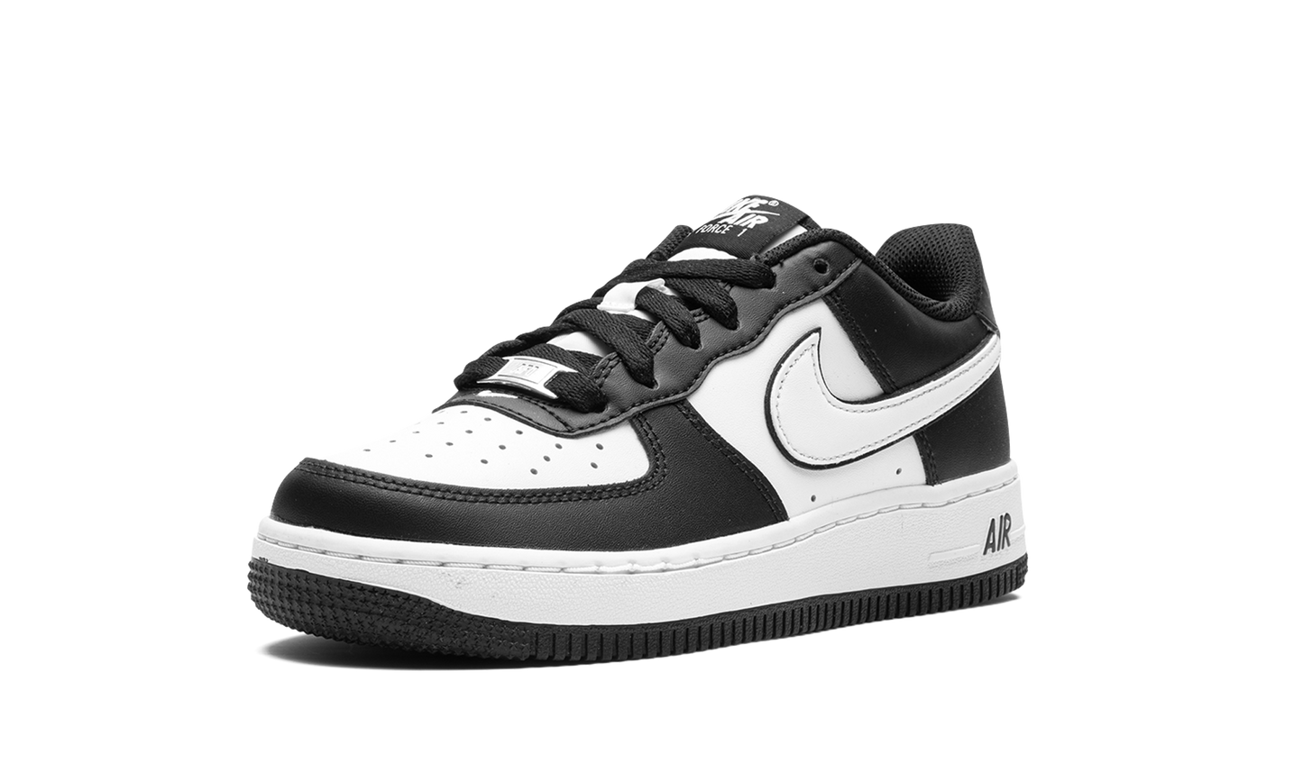 Air Force 1 Low GS "Panda" DV1621 001