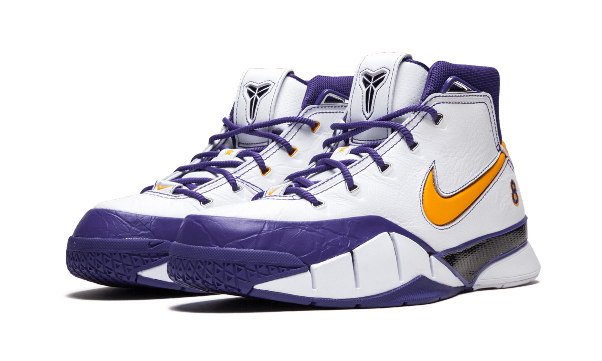 Kobe 1 PROTRO "Close Out"