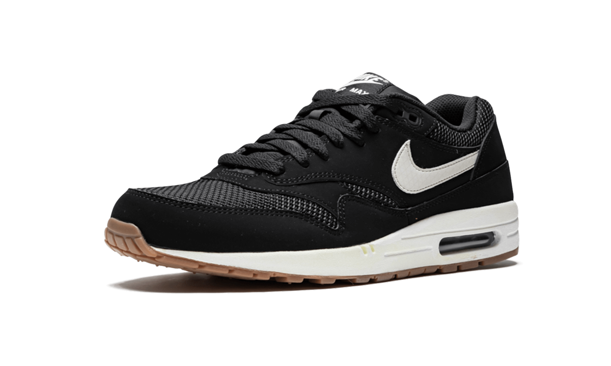 Air Max 1 Essential "Black" 537383 026